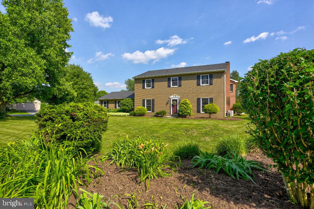 PINE HILL ESTATES - Residential