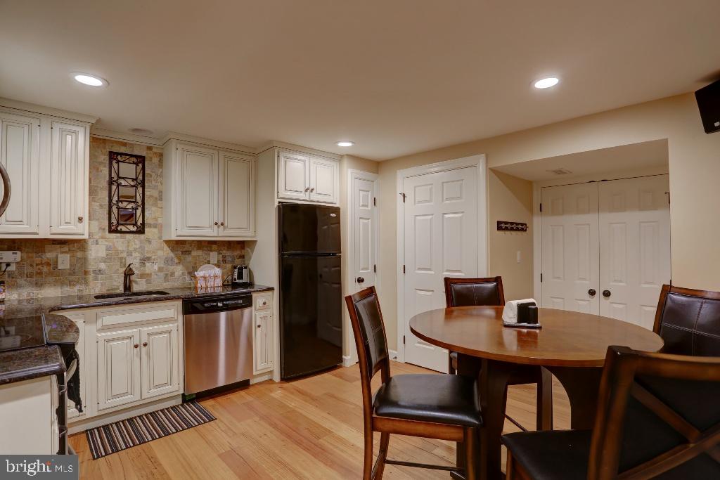PINE HILL ESTATES - Residential