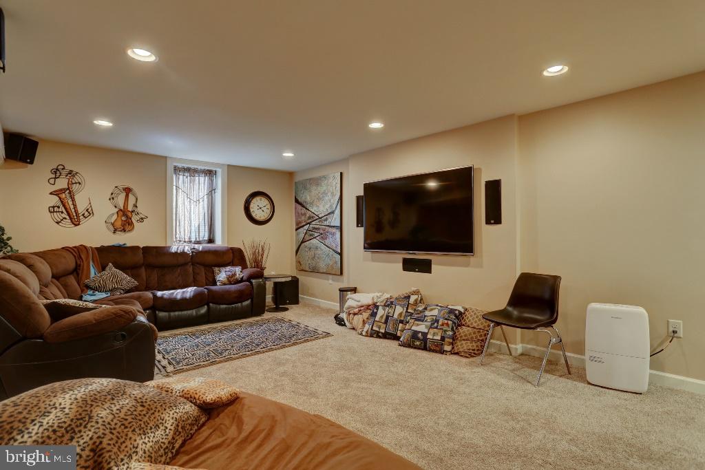 PINE HILL ESTATES - Residential