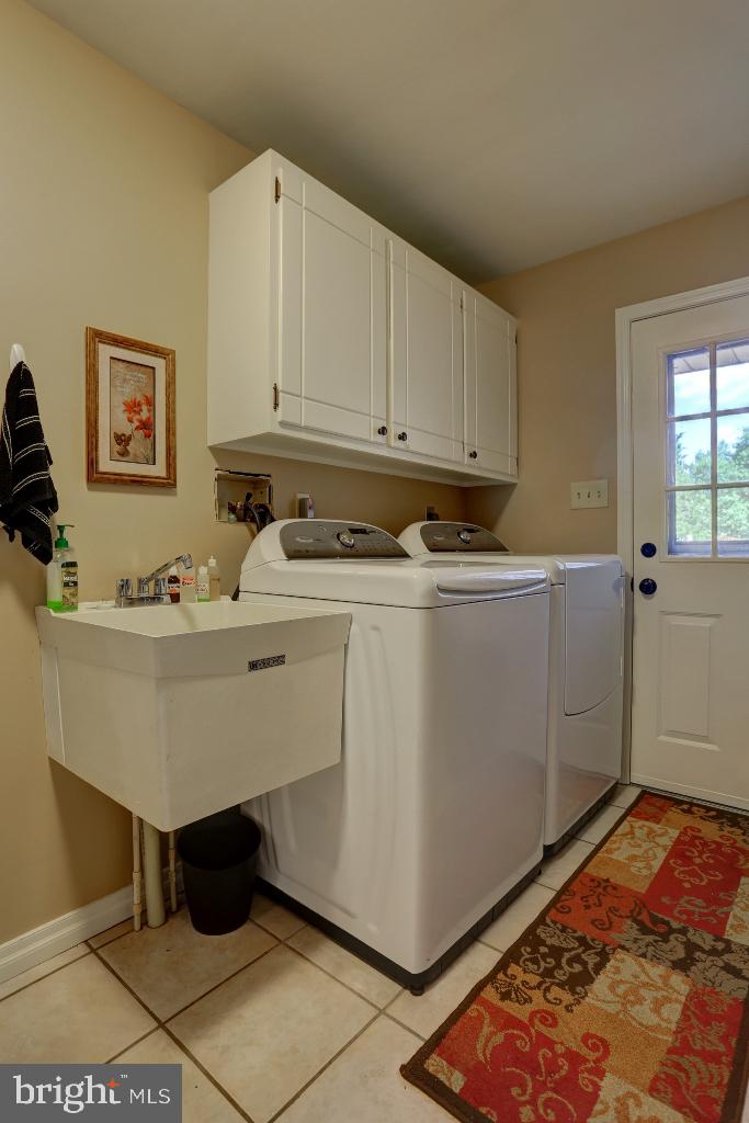 PINE HILL ESTATES - Residential