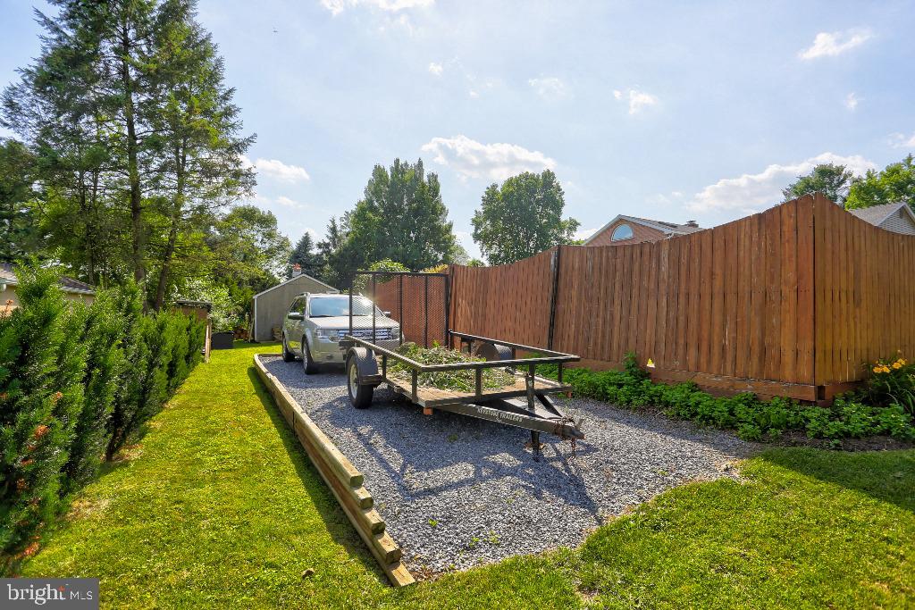 PINE HILL ESTATES - Residential