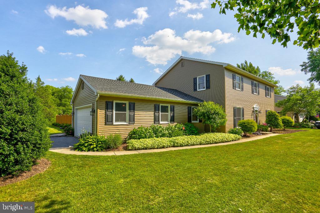 PINE HILL ESTATES - Residential