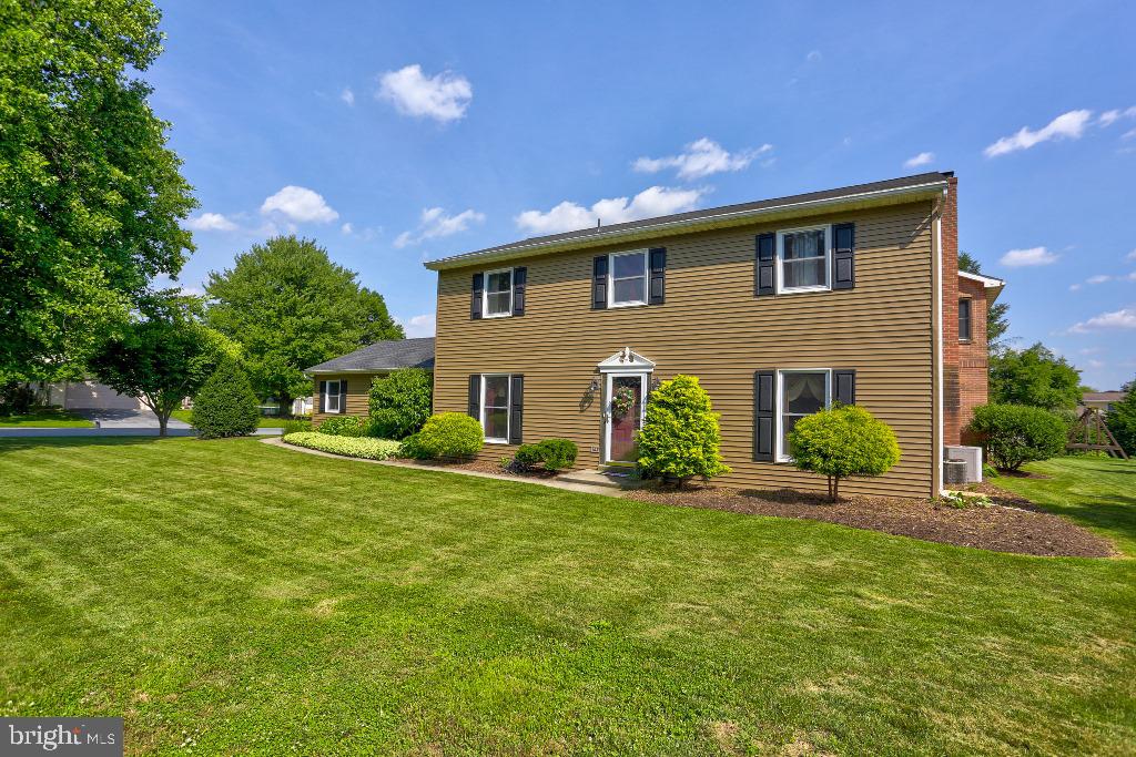 PINE HILL ESTATES - Residential