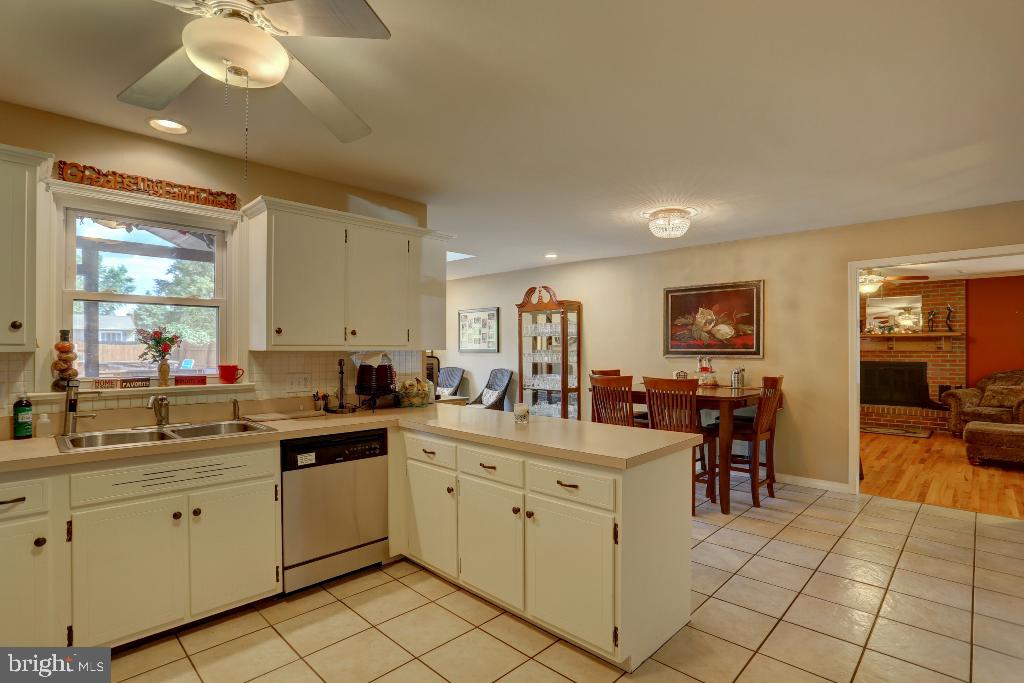 PINE HILL ESTATES - Residential