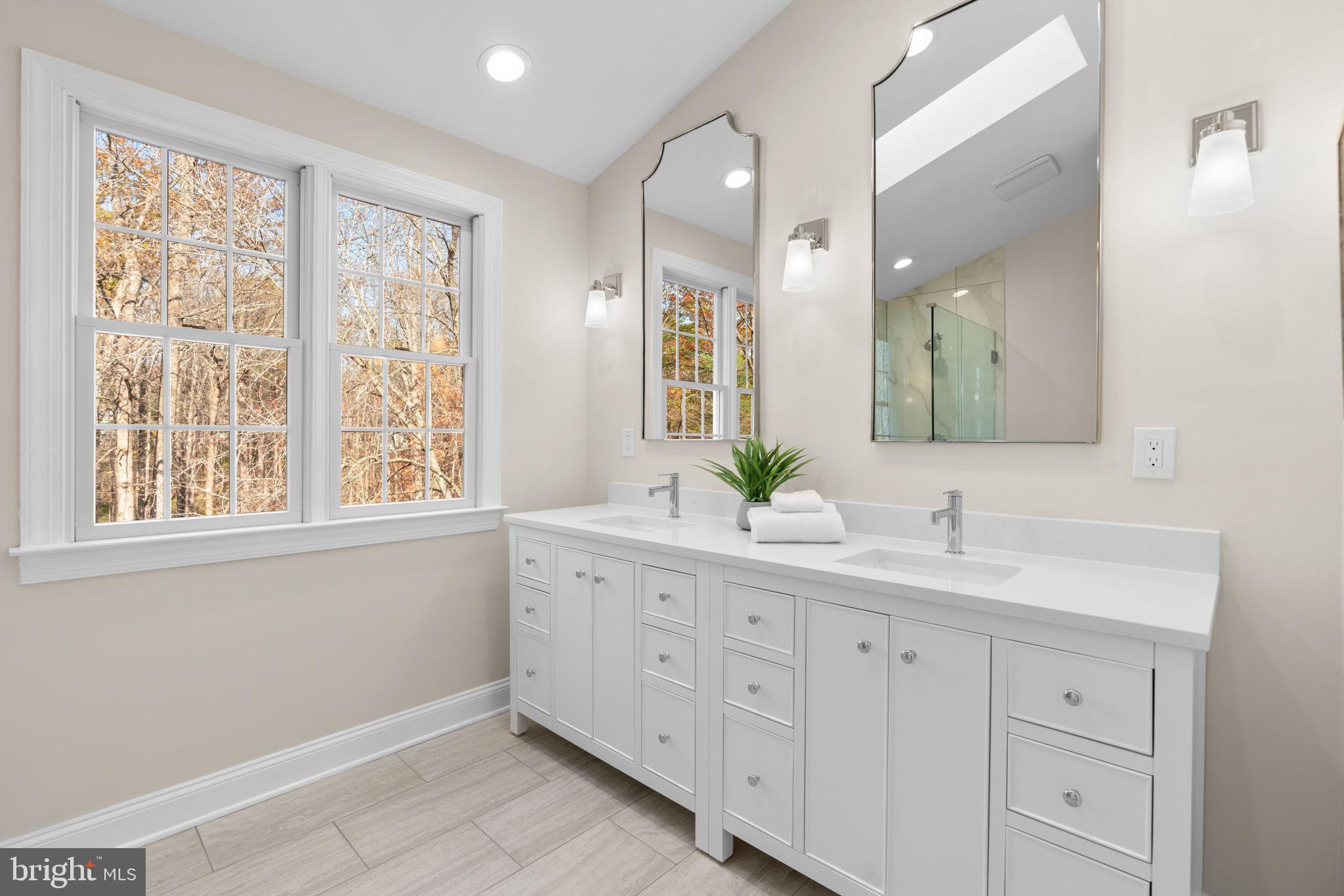 VILLAGE OF HICKORY RIDGE - Residential