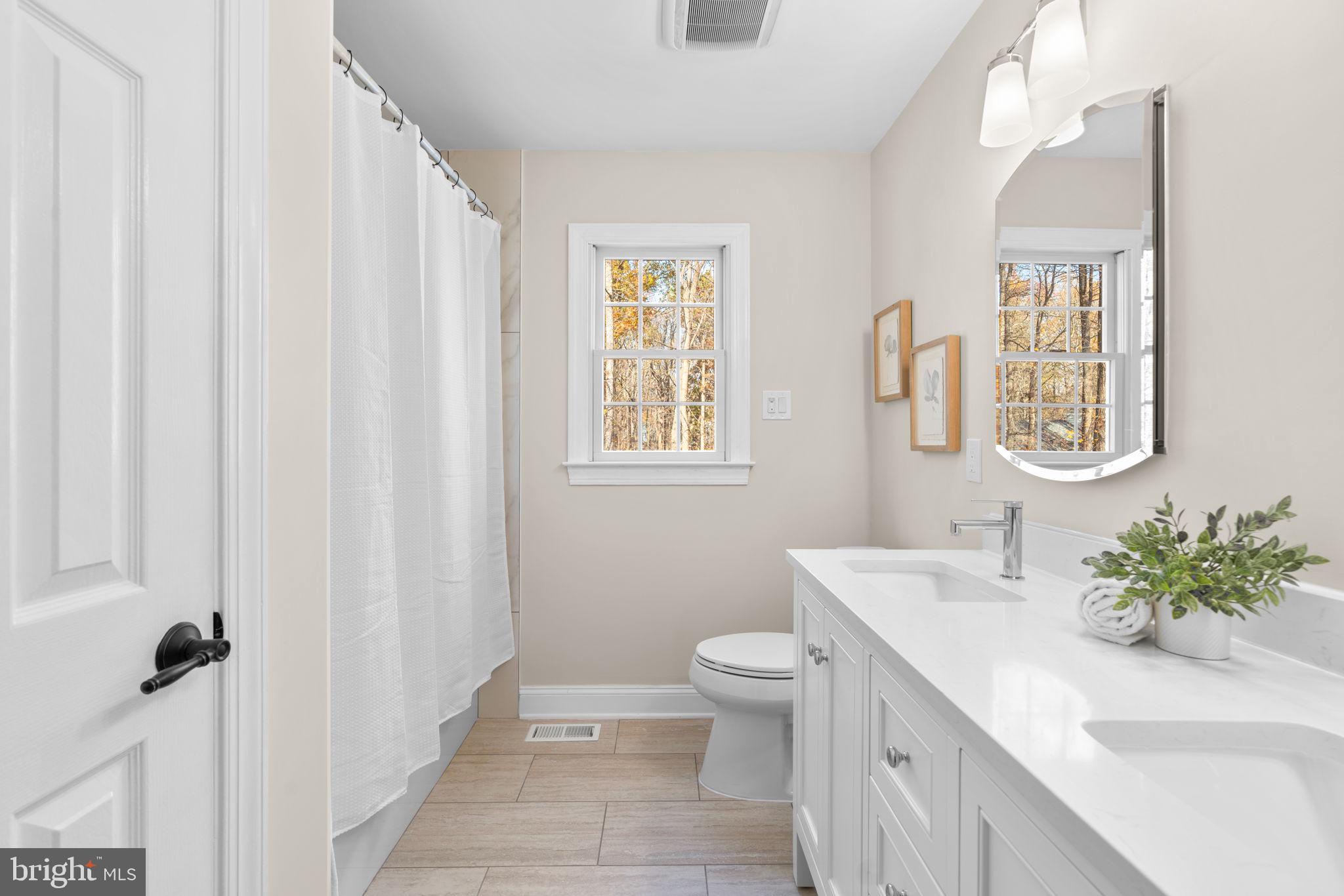 VILLAGE OF HICKORY RIDGE - Residential