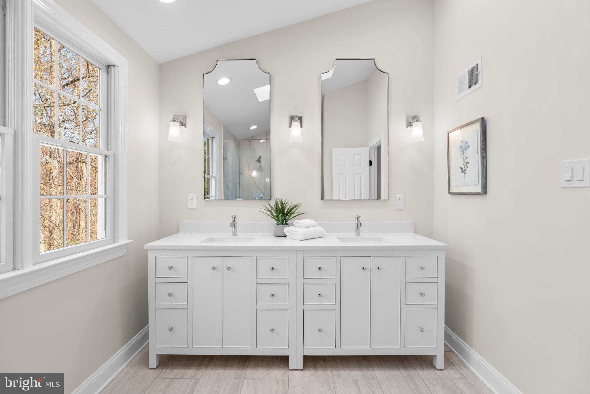 VILLAGE OF HICKORY RIDGE - Residential