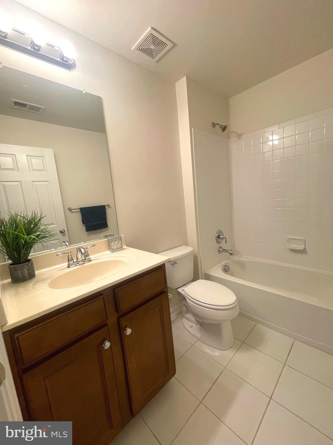 DOMINION CROSSING - Residential