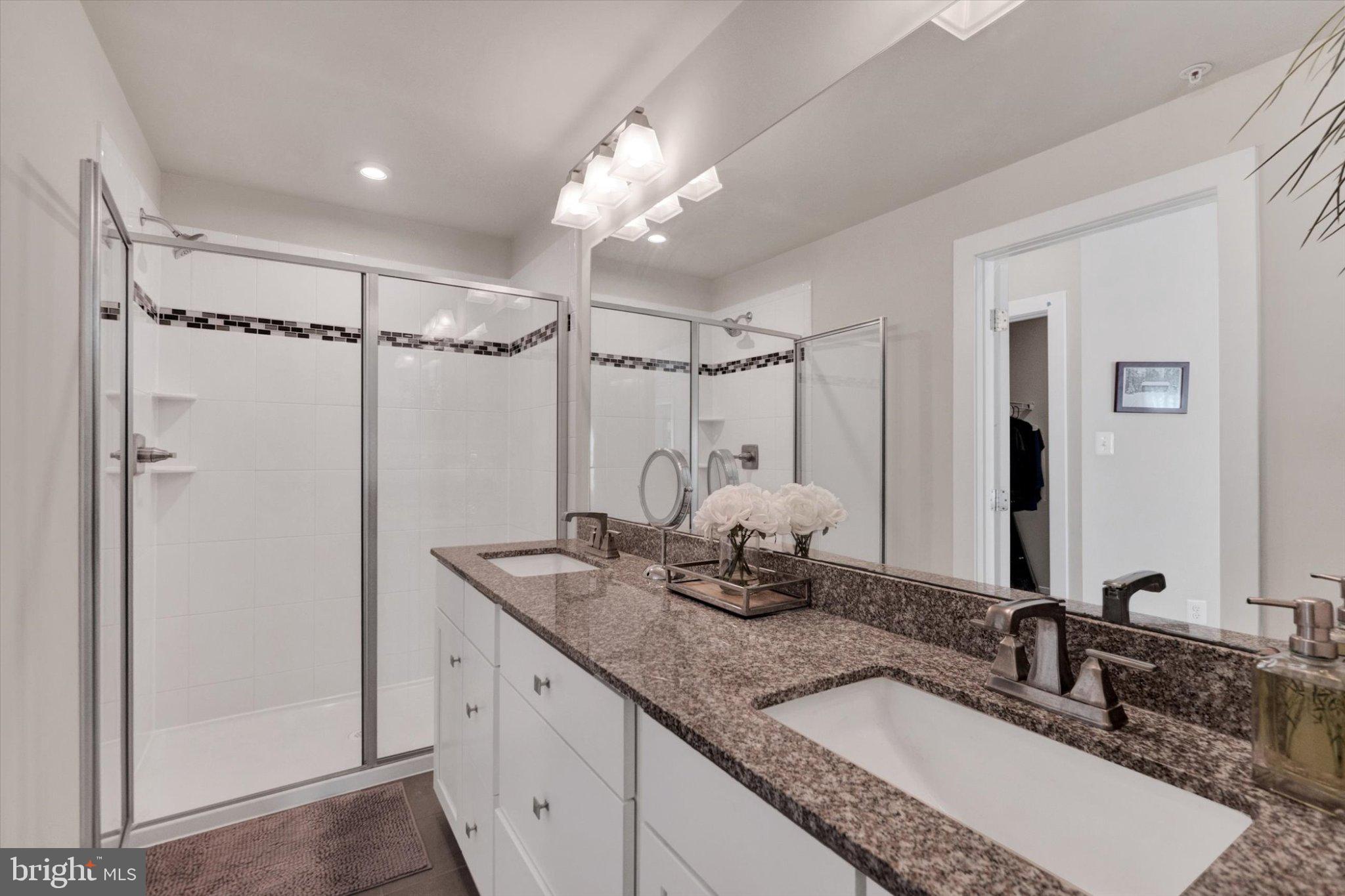 JEFFERSON PLACE - Residential