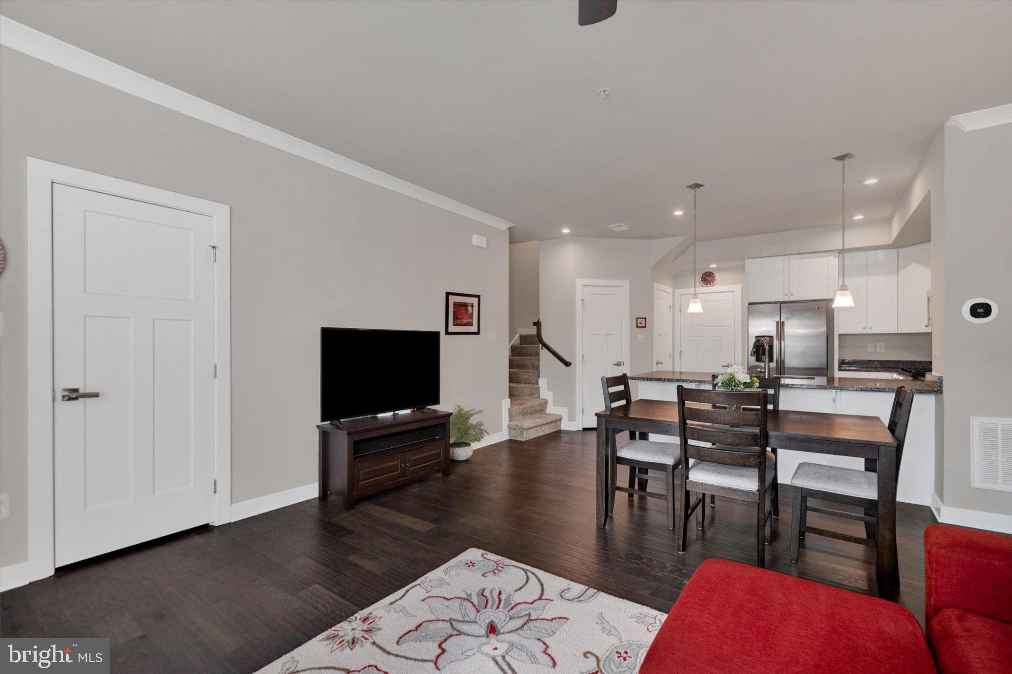 JEFFERSON PLACE - Residential