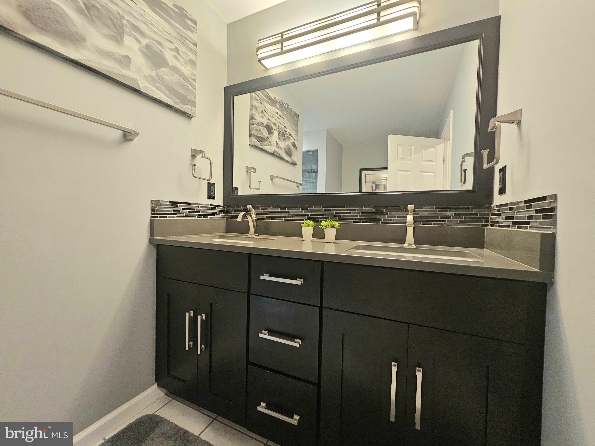 OAKRIDGE - Residential