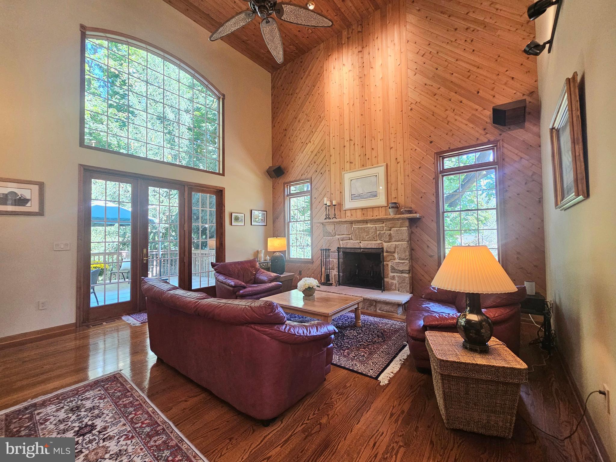 OAKRIDGE - Residential