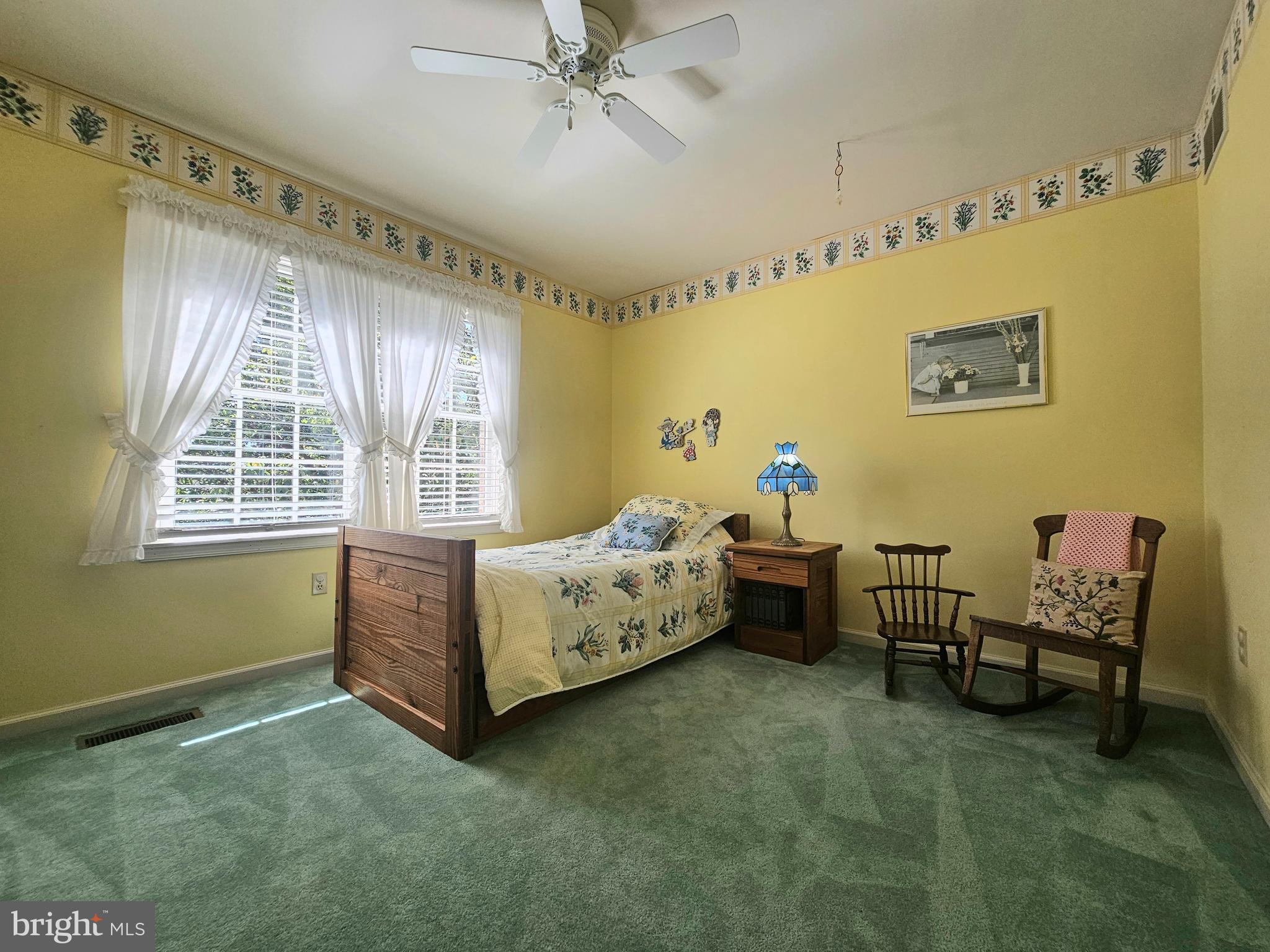 OAKRIDGE - Residential