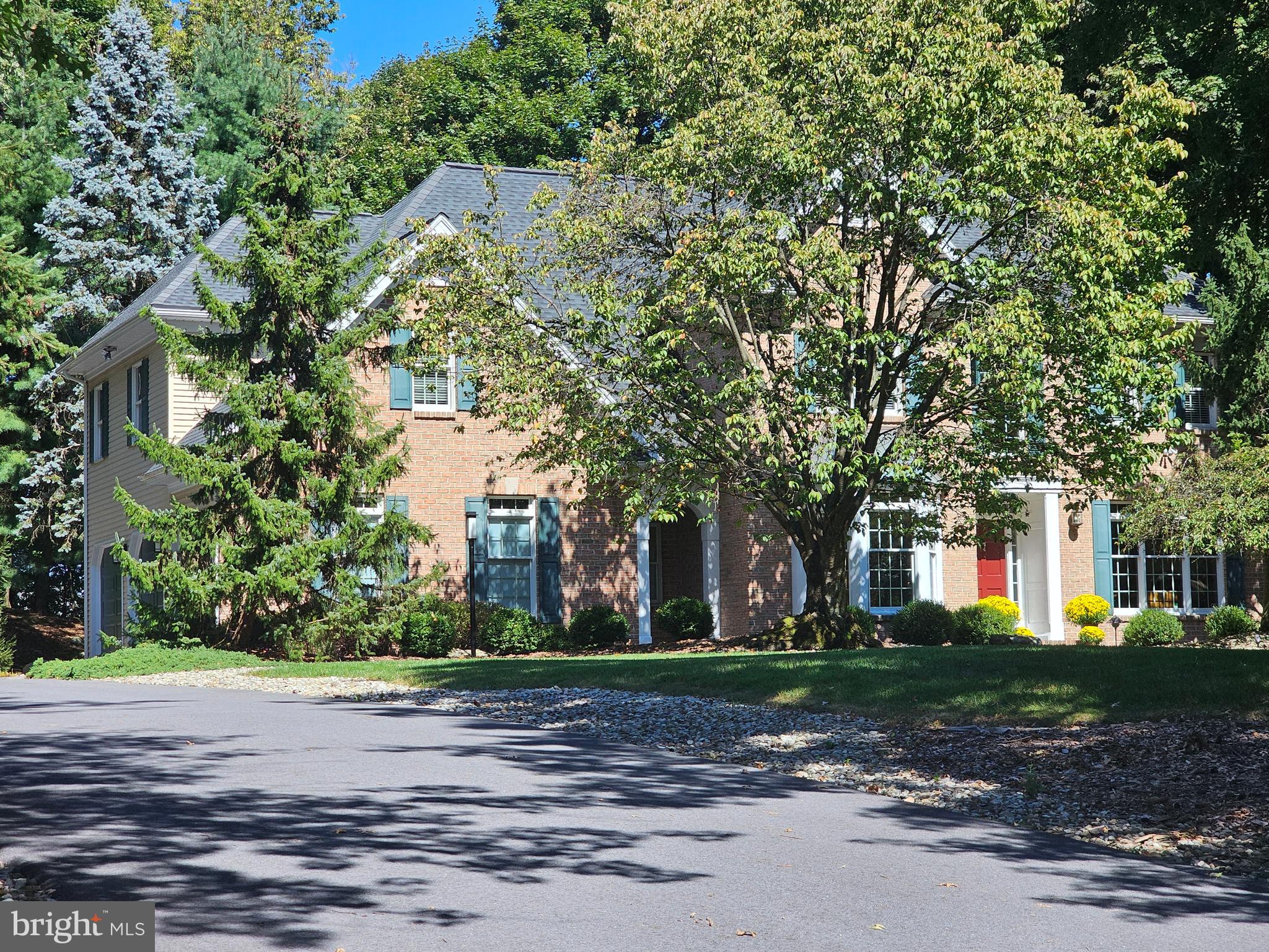 OAKRIDGE - Residential