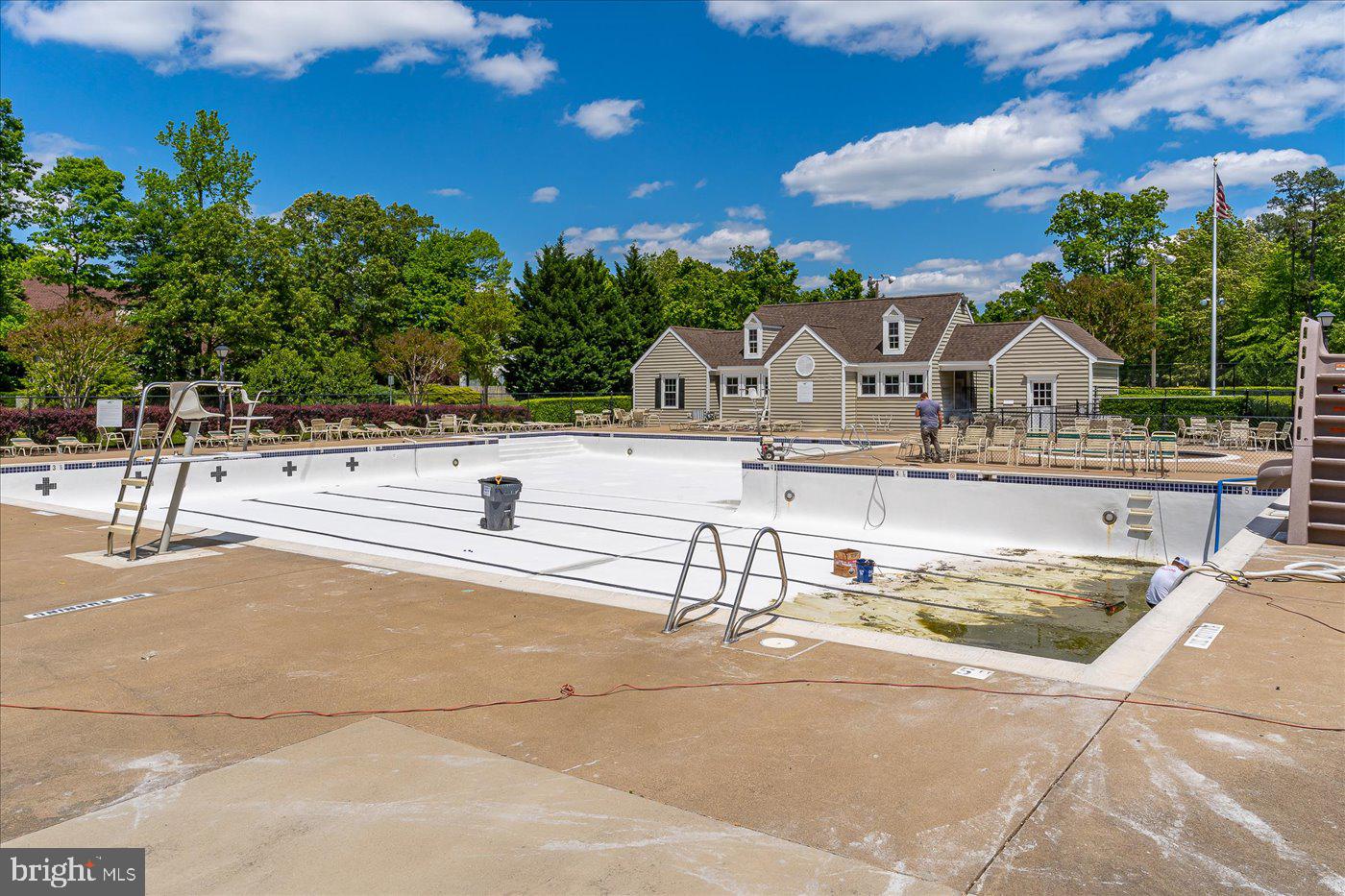 STONEHAVEN AT LEE'S HILL - Residential