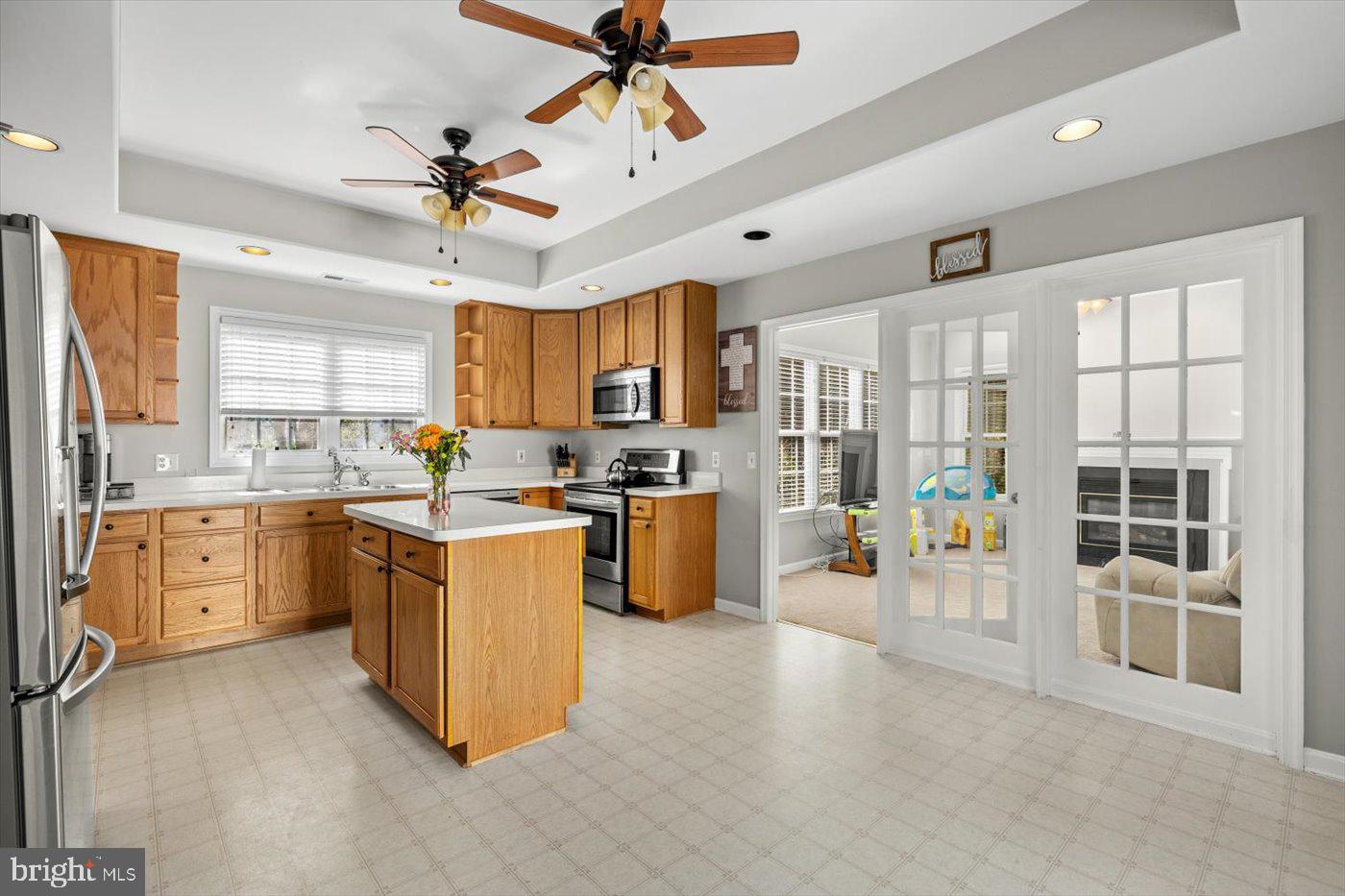 STONEHAVEN AT LEE'S HILL - Residential