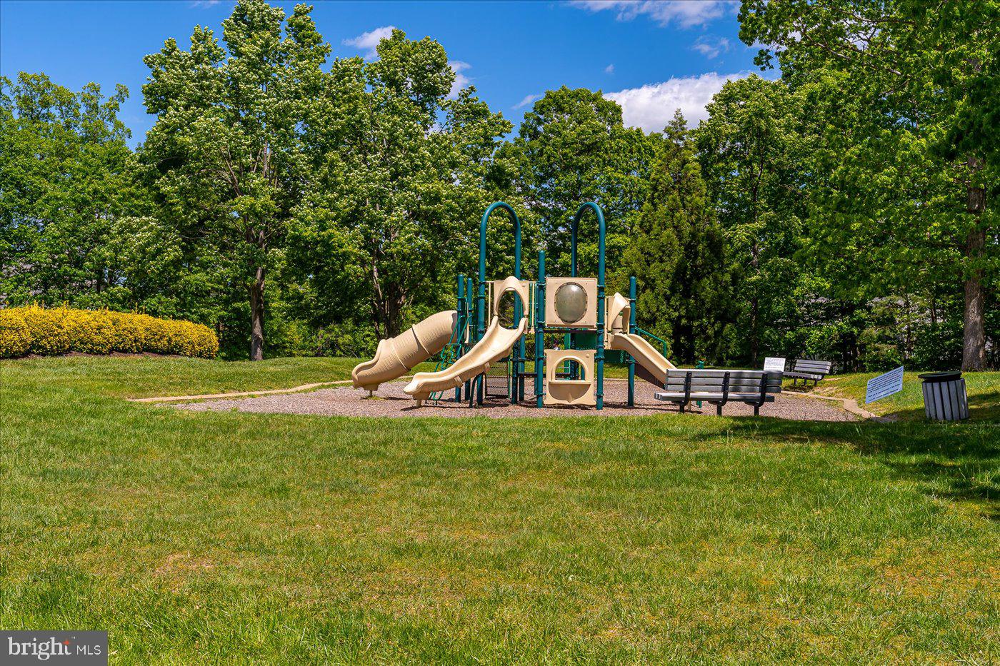 STONEHAVEN AT LEE'S HILL - Residential