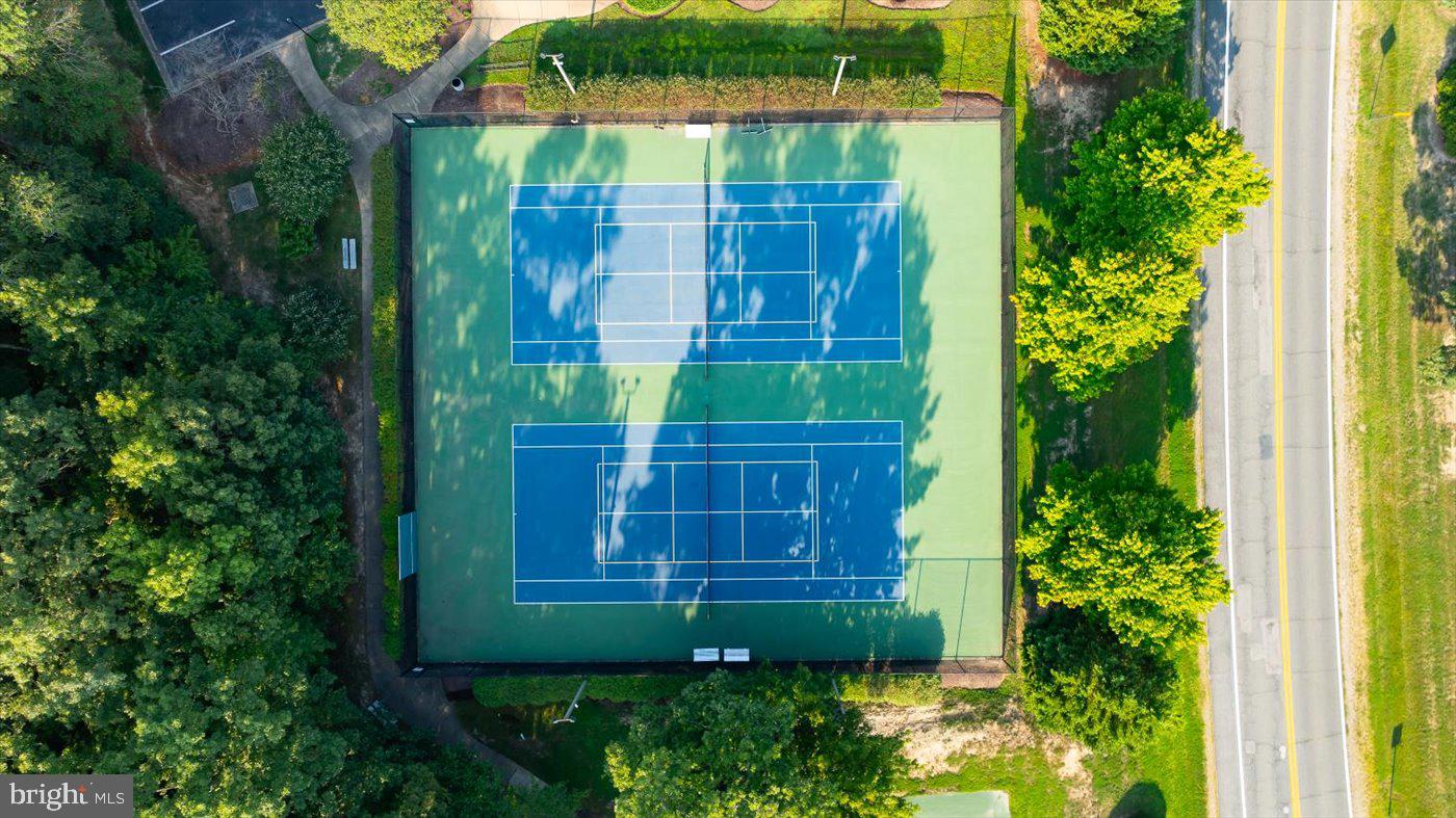 STONEHAVEN AT LEE'S HILL - Residential