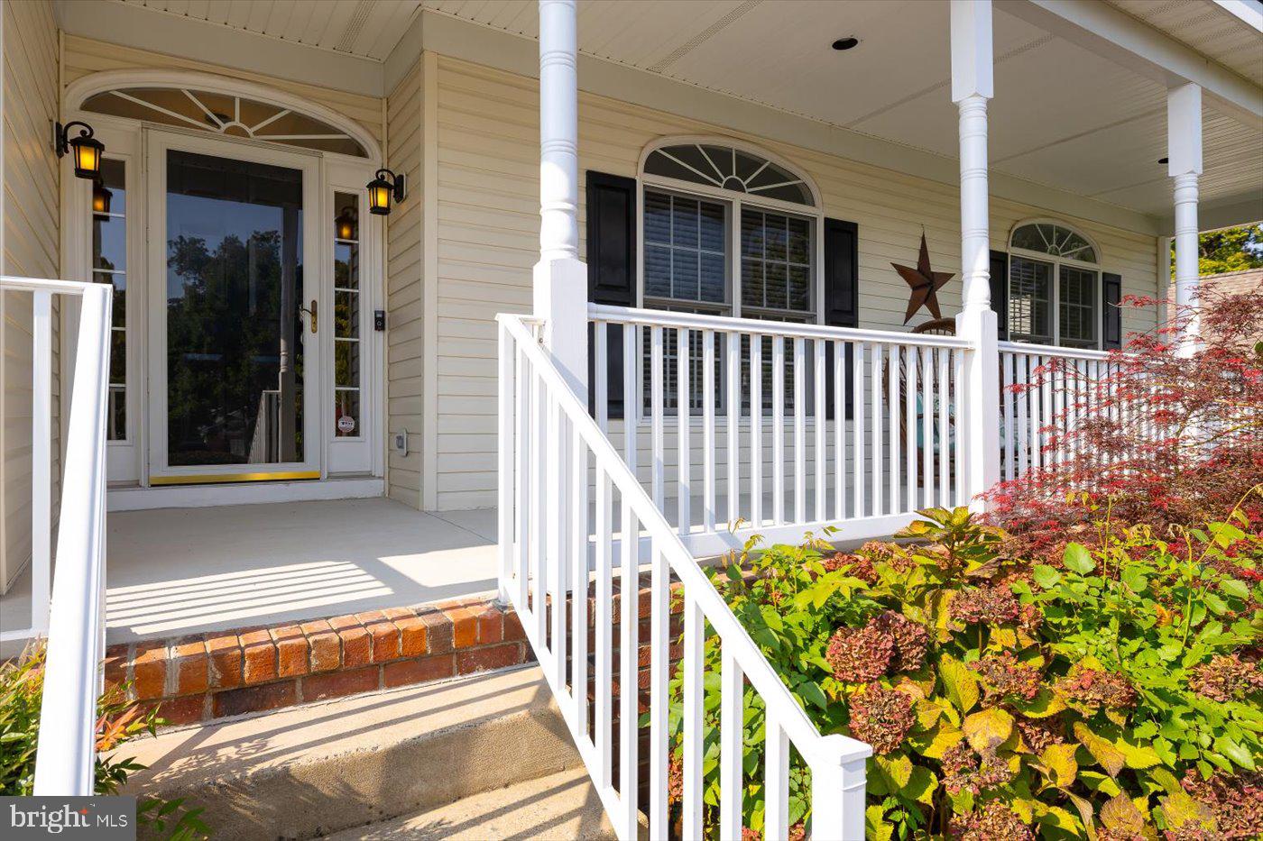 STONEHAVEN AT LEE'S HILL - Residential