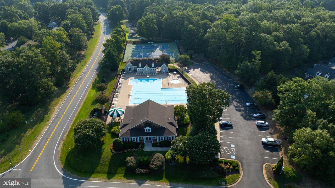 STONEHAVEN AT LEE'S HILL - Residential