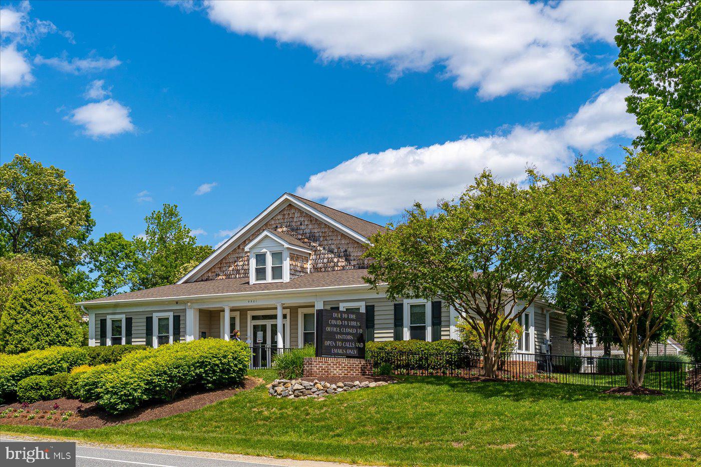 STONEHAVEN AT LEE'S HILL - Residential