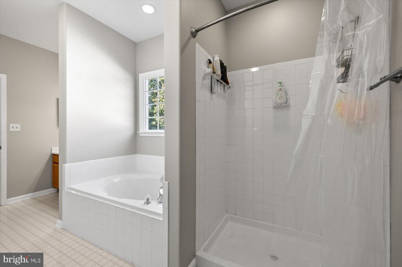 STONEHAVEN AT LEE'S HILL - Residential