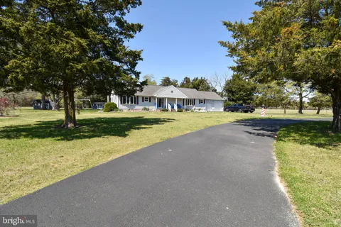 24807 Hollis Road, Georgetown, DE MLS: DESU2082642