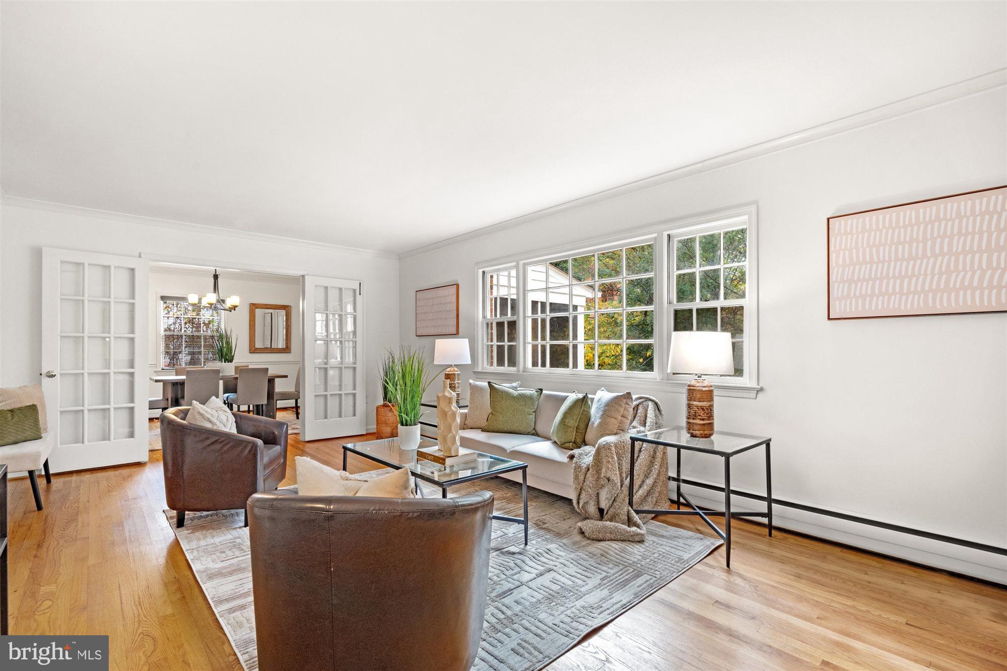 KENSINGTON - Residential