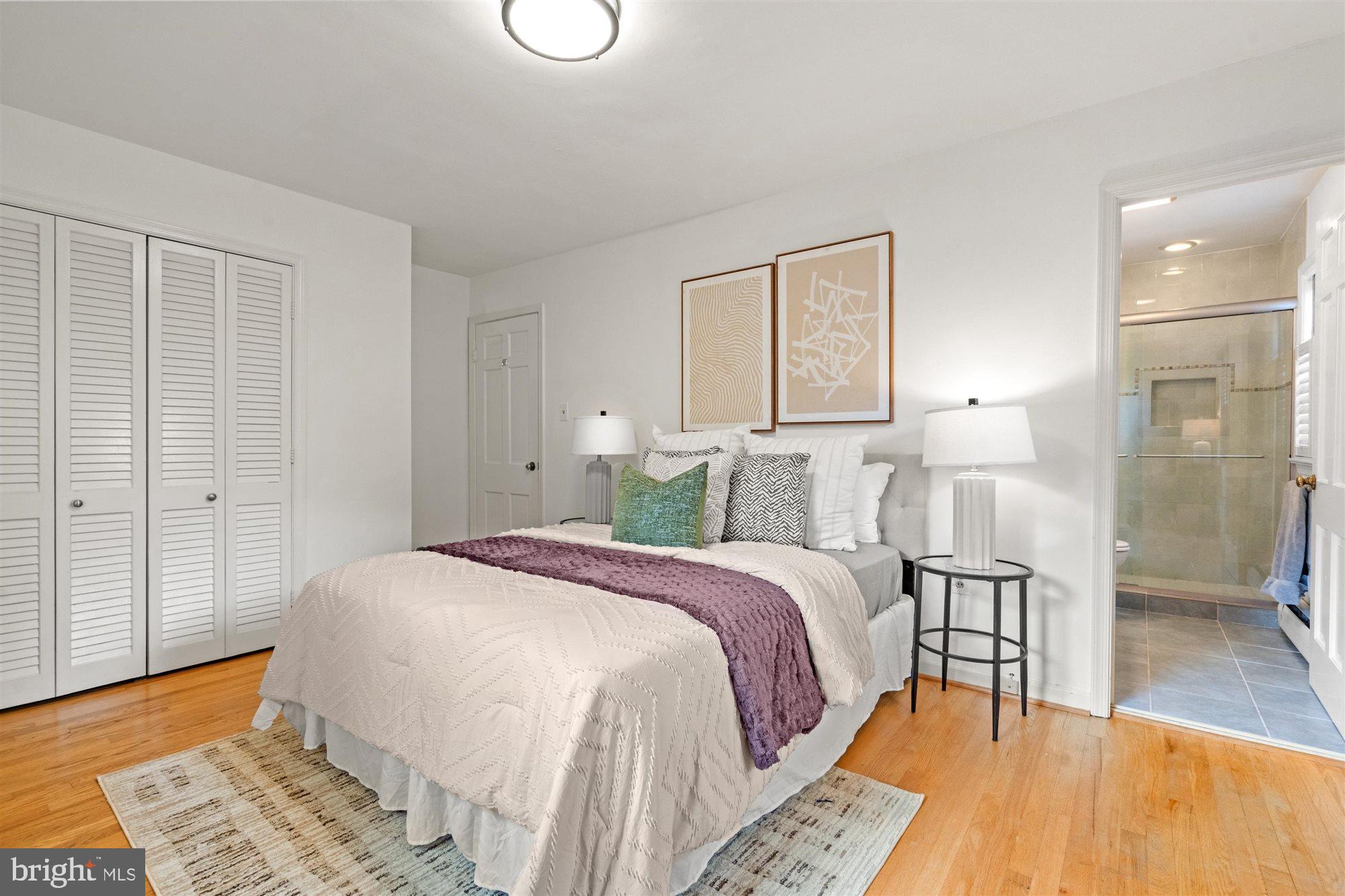 KENSINGTON - Residential