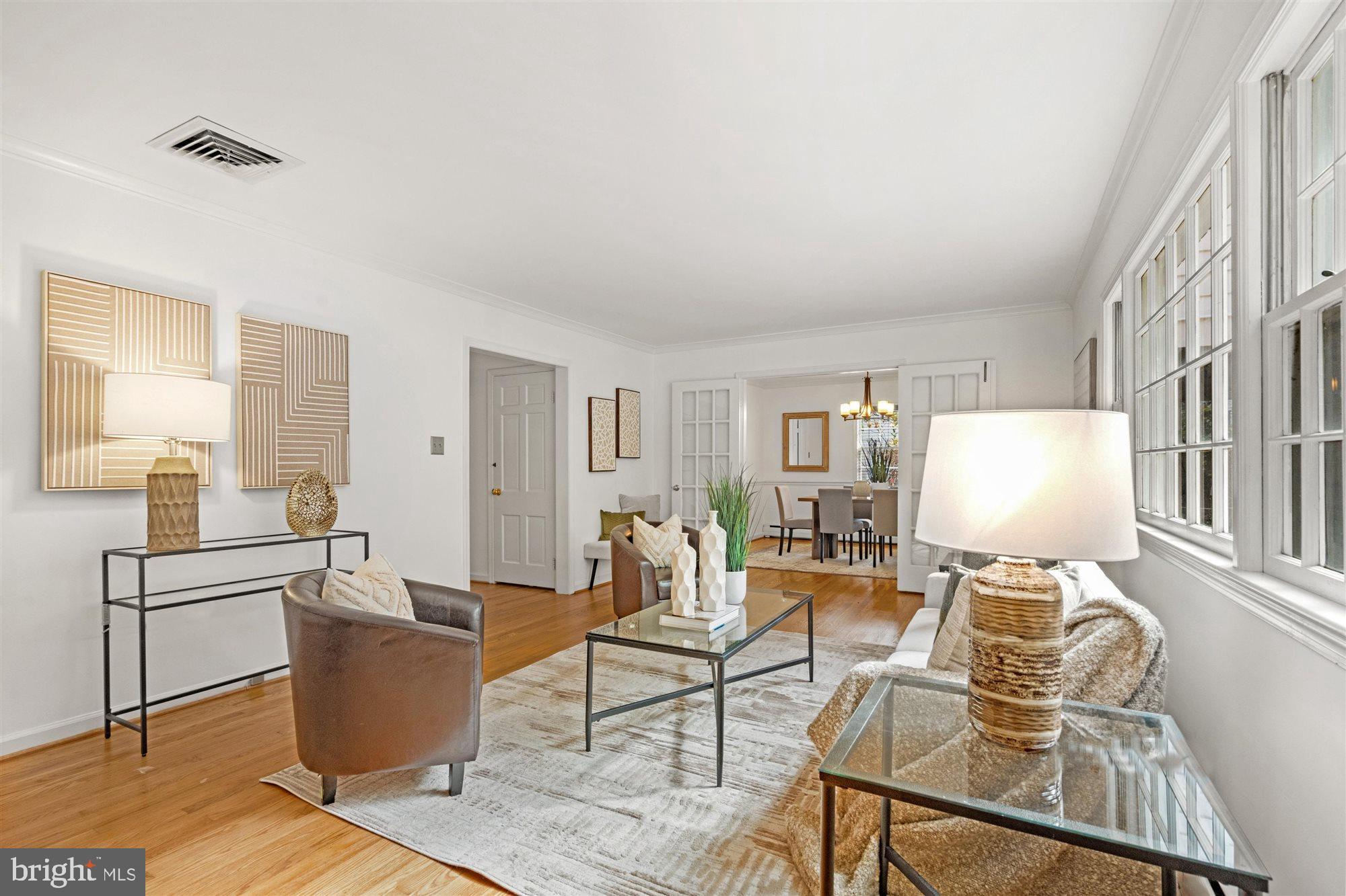 KENSINGTON - Residential