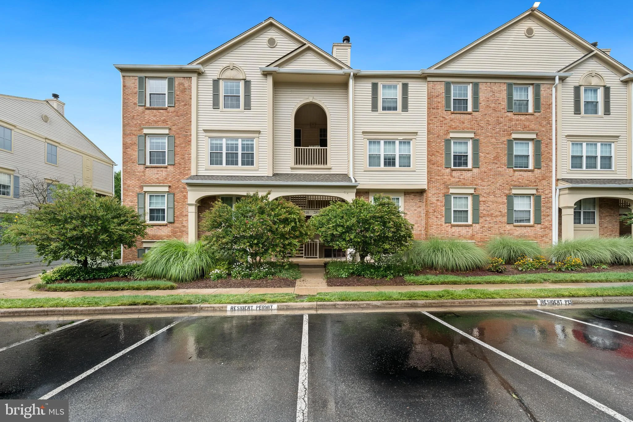 2816 Emma Lee Street Unit 303