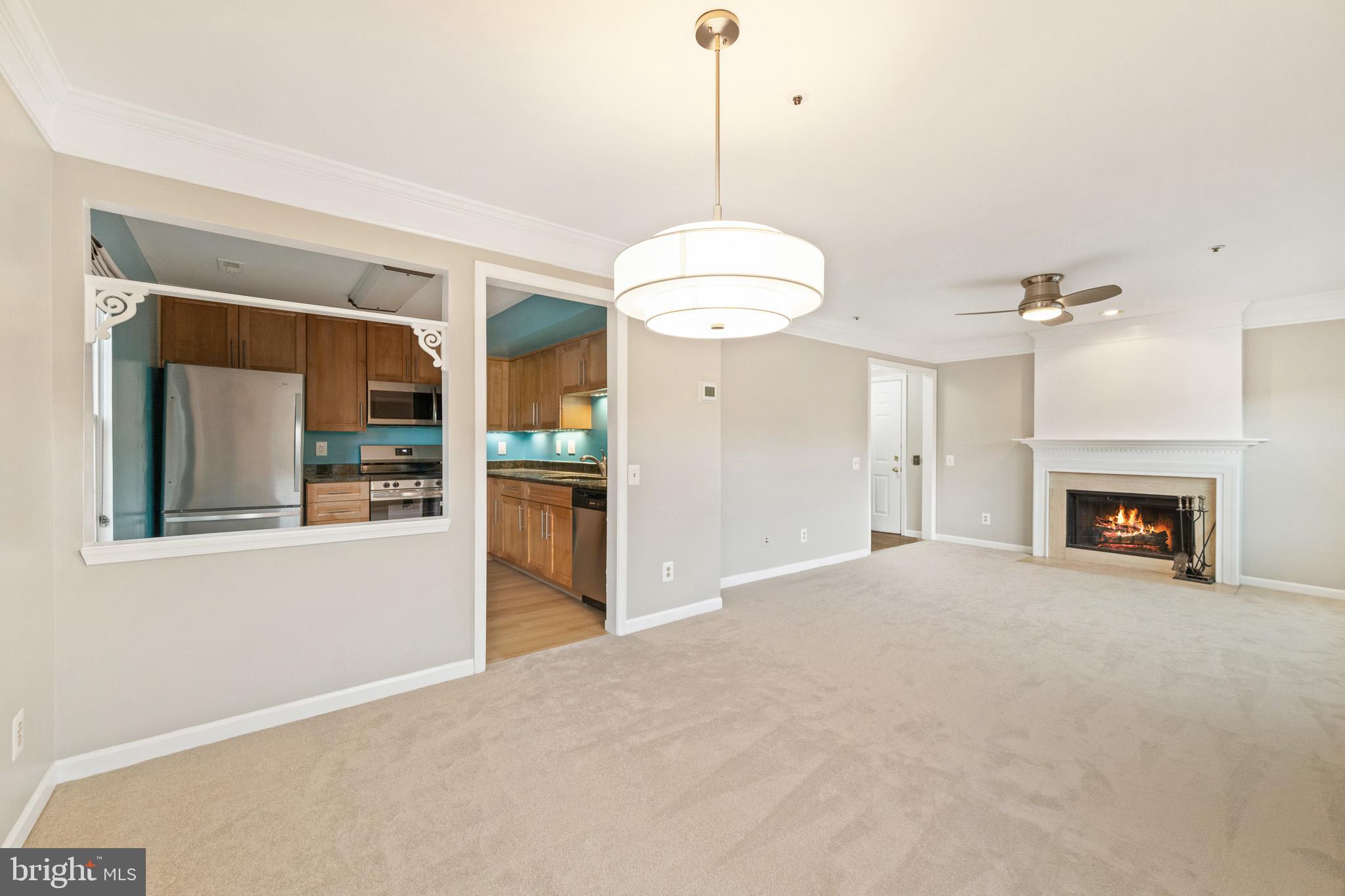 2816 EMMA LEE STREET 303