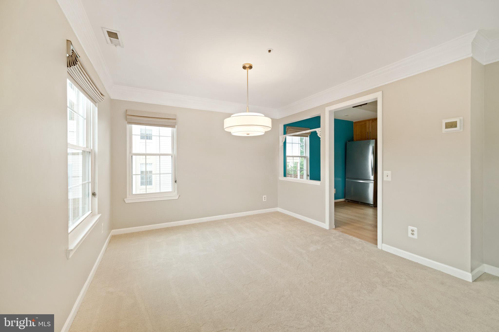 2816 EMMA LEE STREET 303