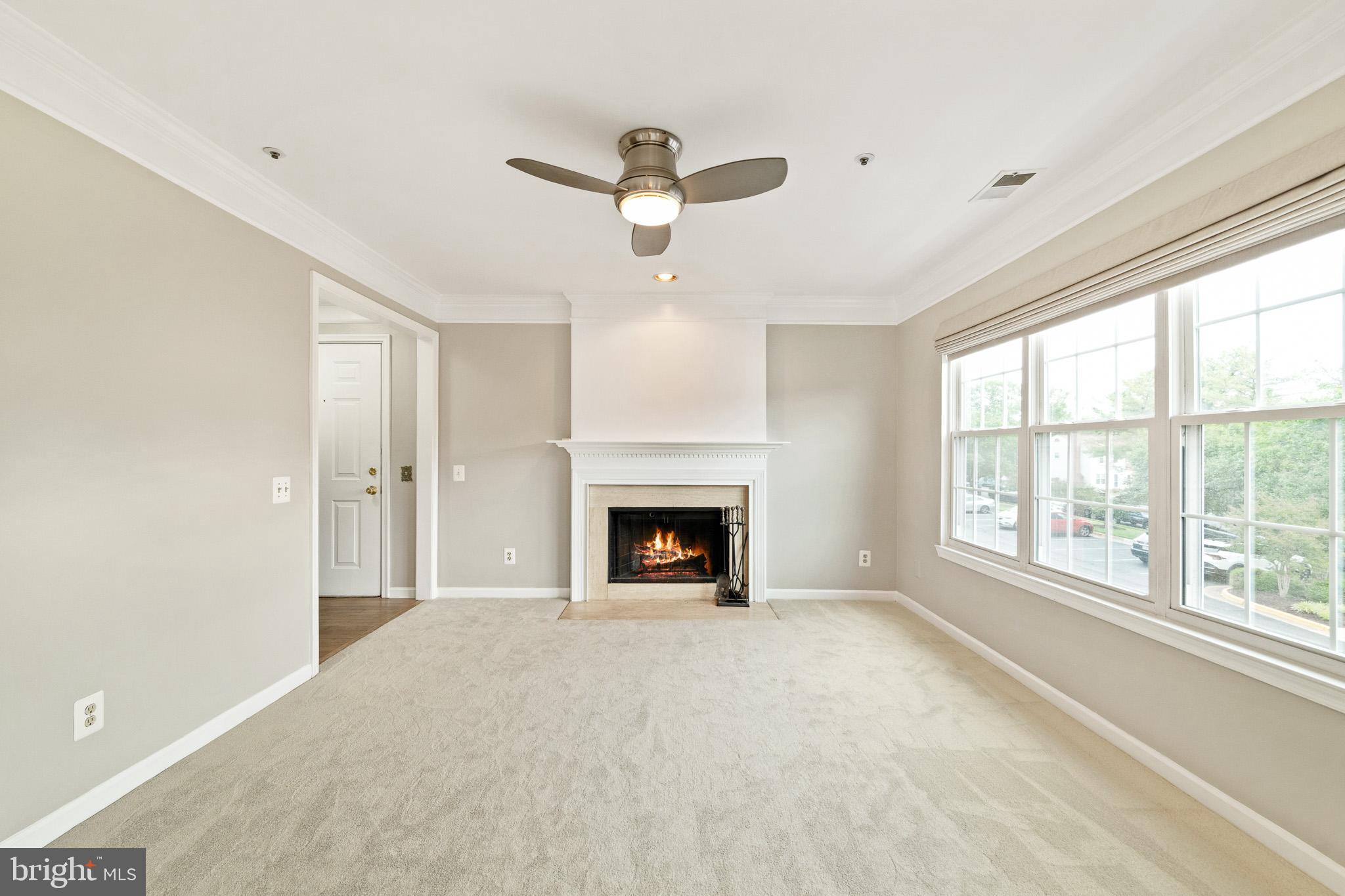 2816 EMMA LEE STREET 303