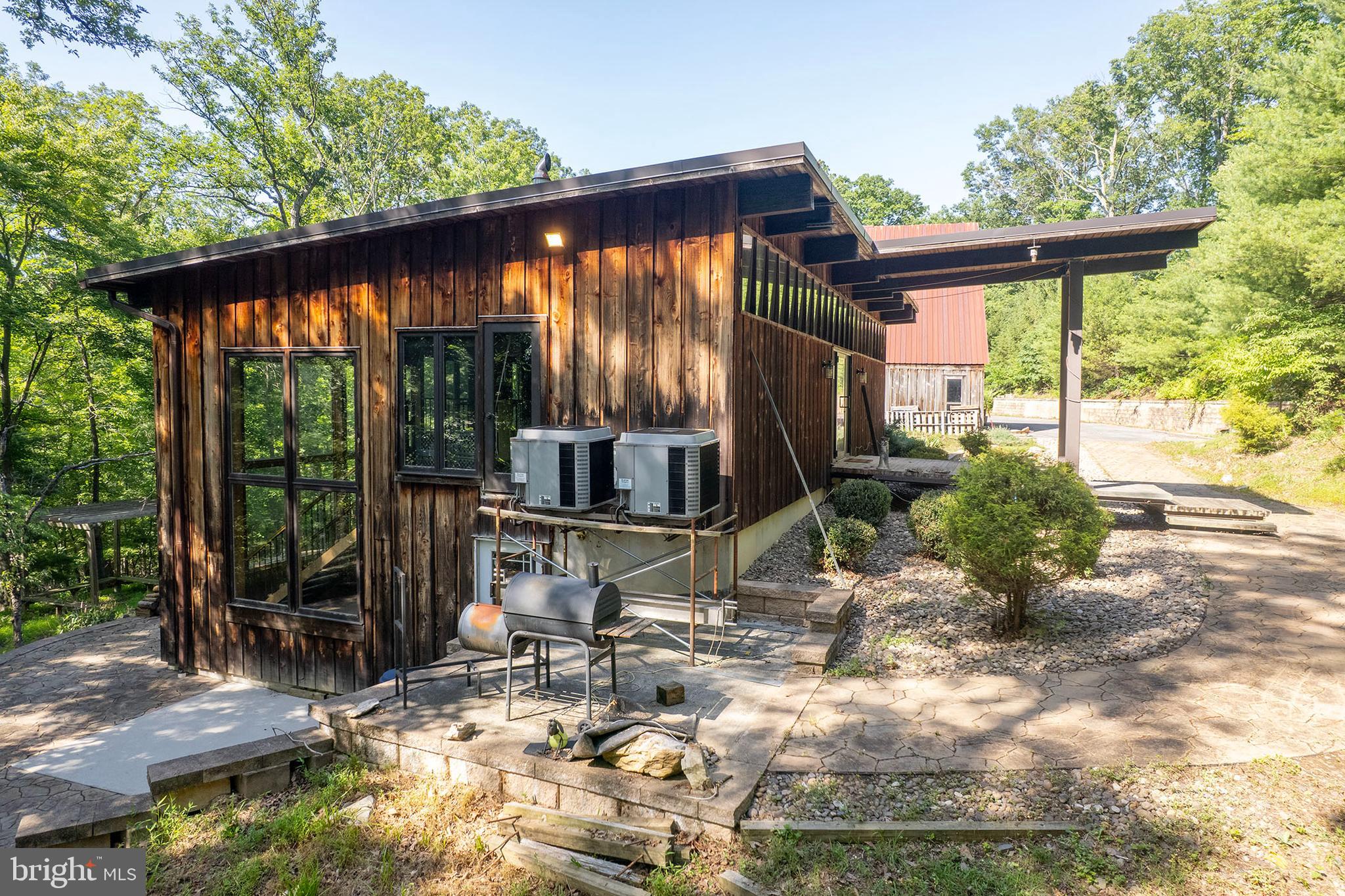 432 SPRING VALLEY DRIVE, WINCHESTER, VA, 22603 432 SPRING VALLEY DRIVE