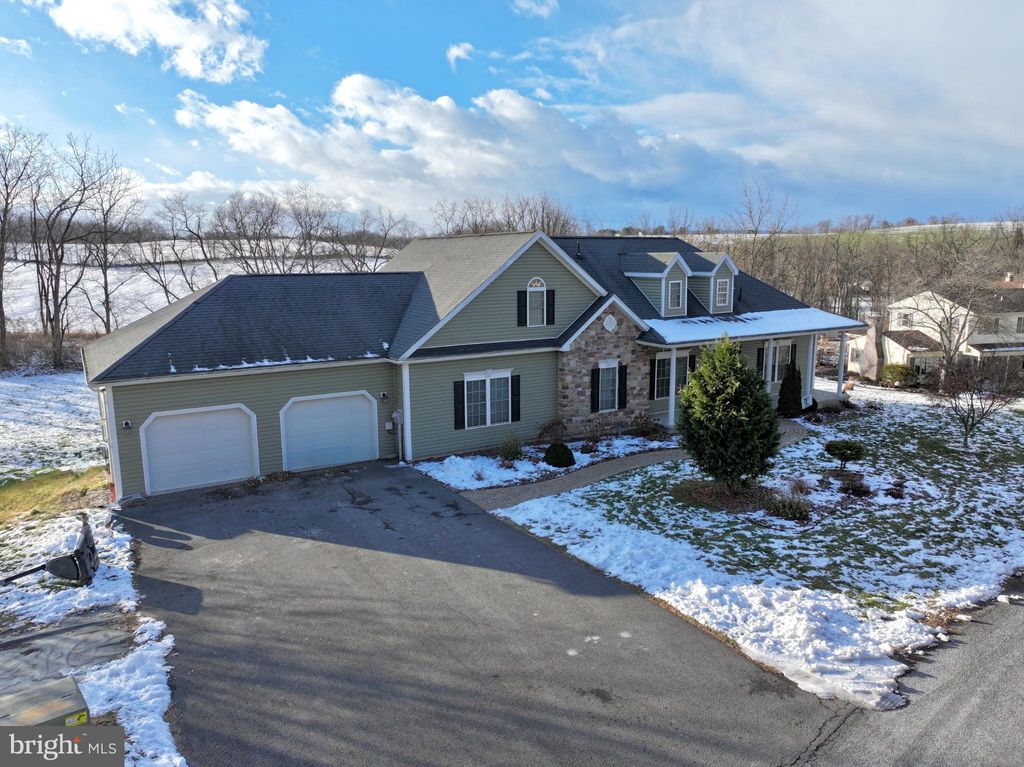 Photo of 223 Country Road, LEWISBURG, PA 17837 (MLS # PAUN2000776)
