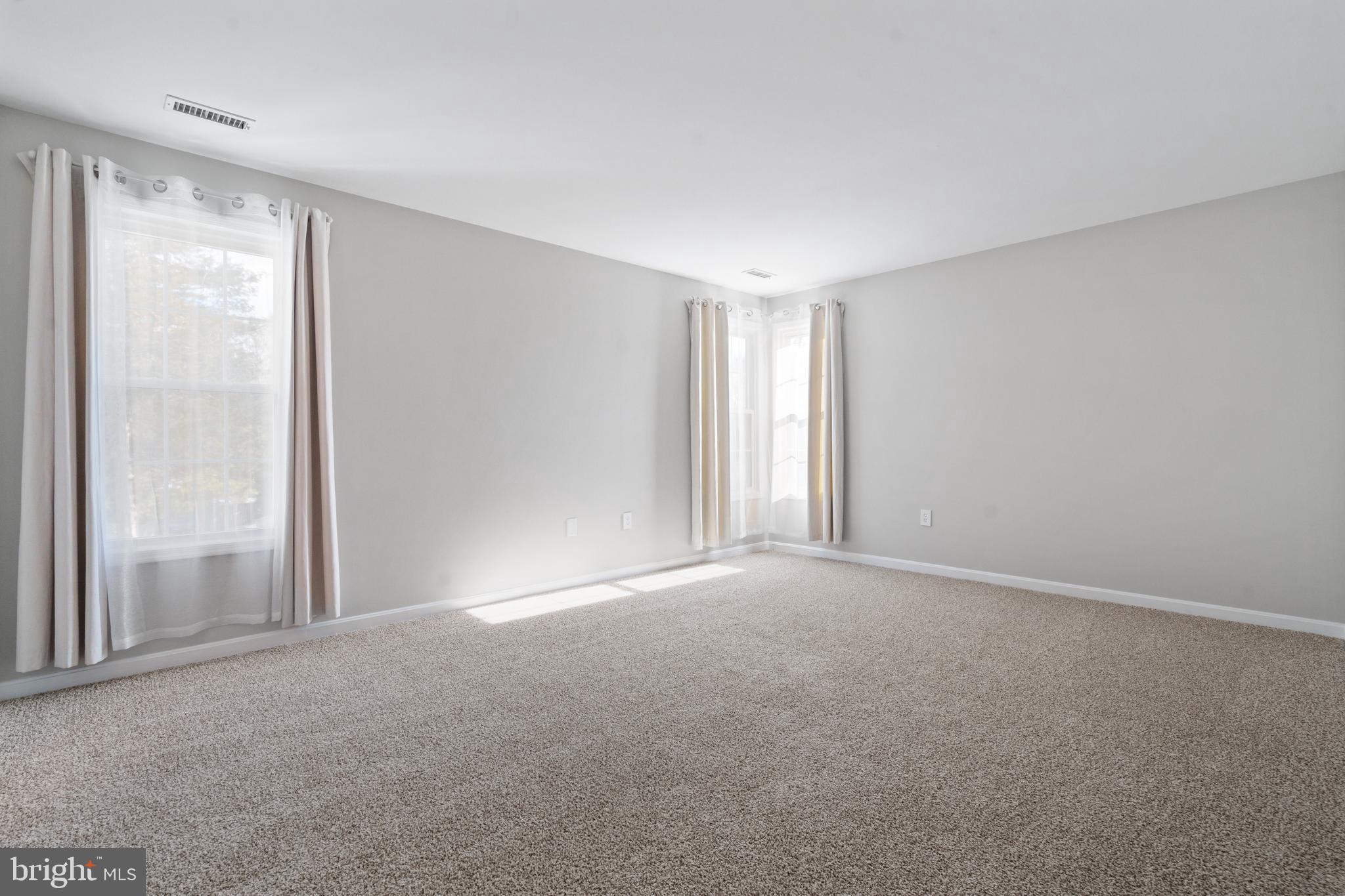 DOMINION GREEN - Residential