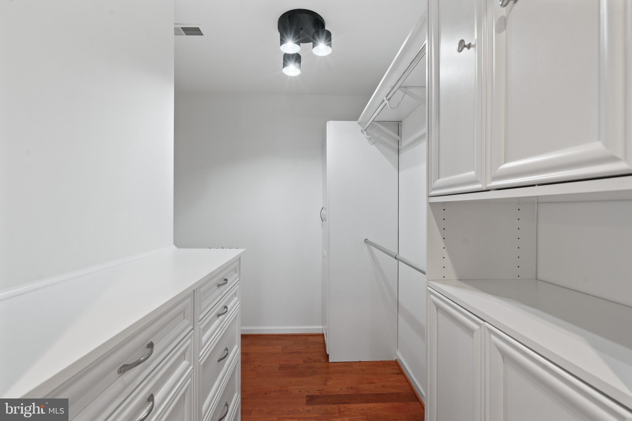 DOMINION GREEN - Residential