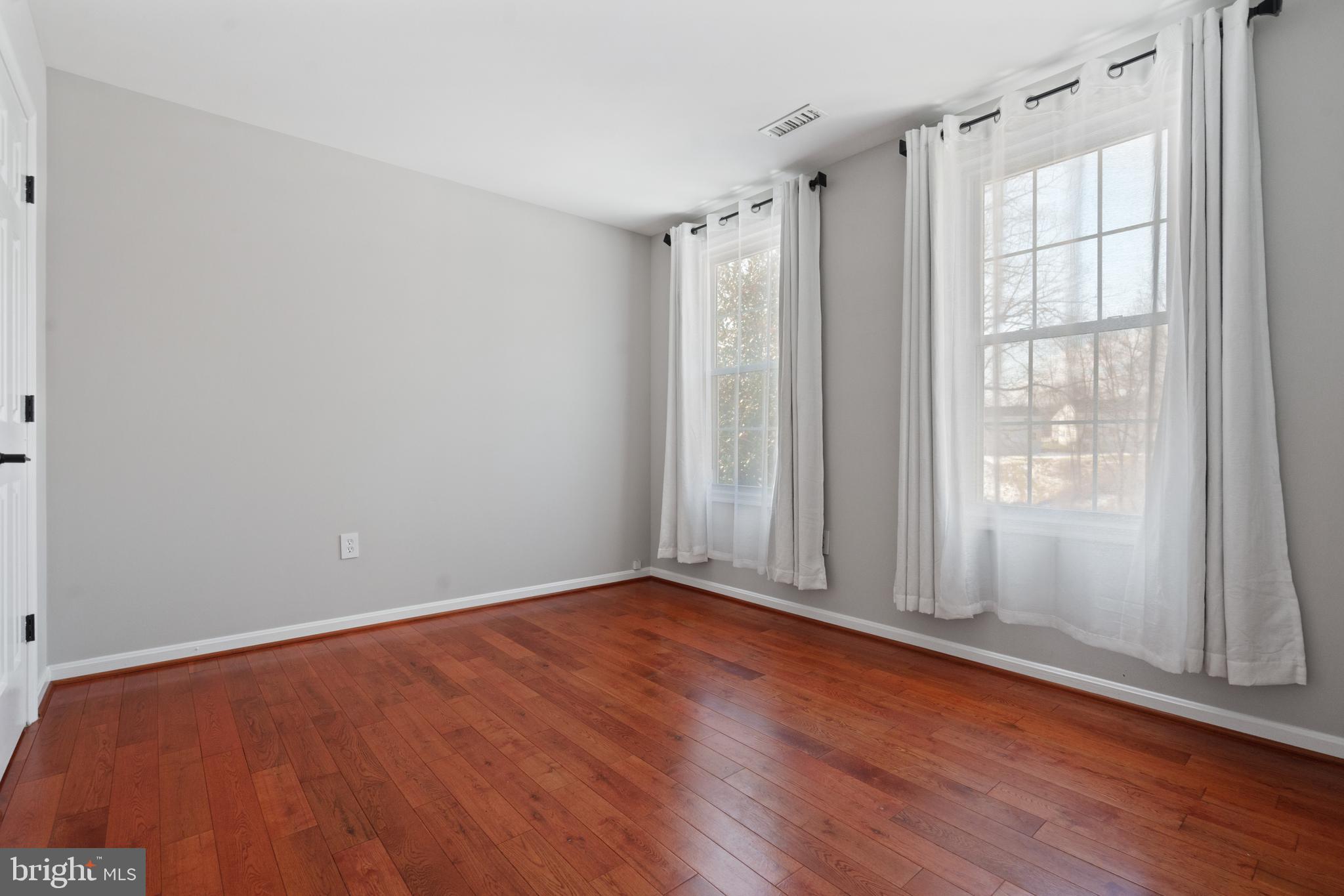 DOMINION GREEN - Residential