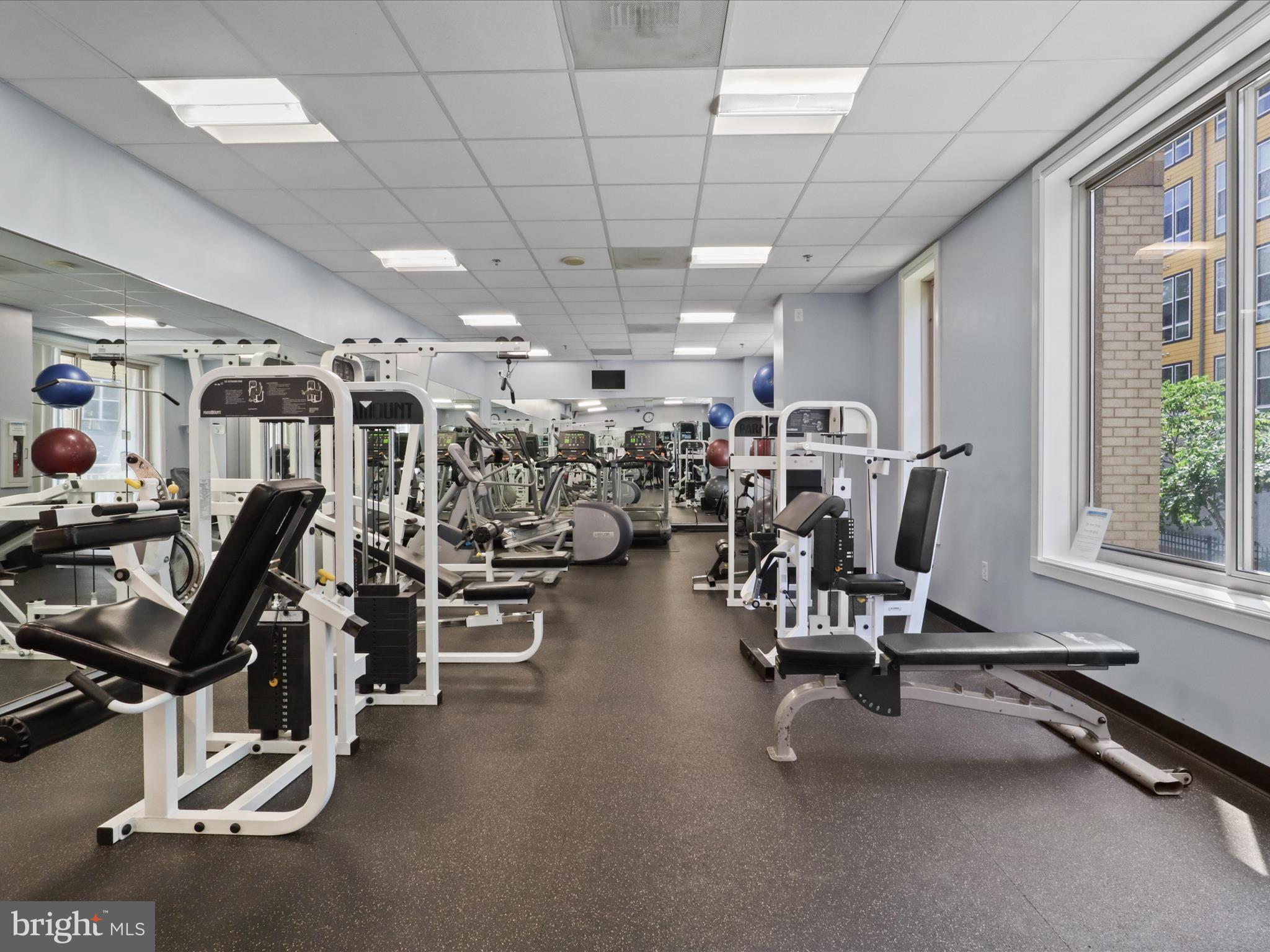 WILTON HOUSE - Residential Lease