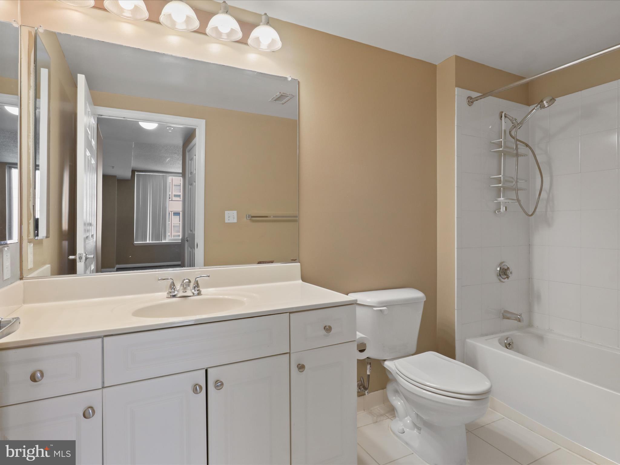 WILTON HOUSE - Residential Lease