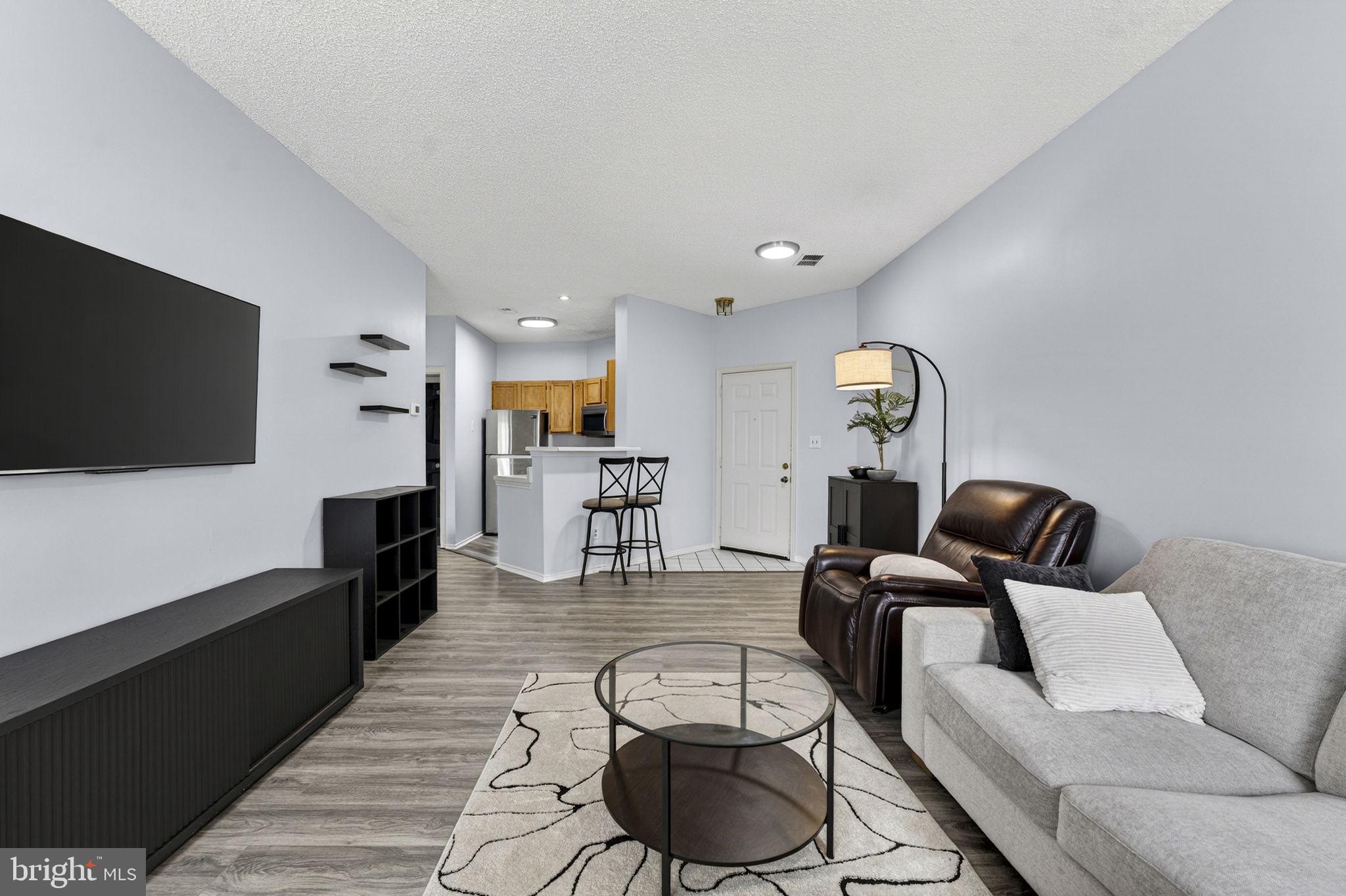 STONECROFT CONDO - Residential