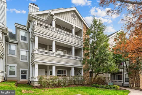 13058 Autumn Woods Way Unit 105, Fairfax, VA 22033 - MLS#: VAFX2297944