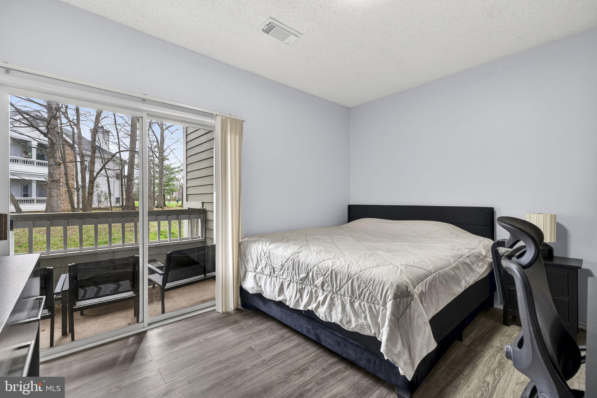 STONECROFT CONDO - Residential