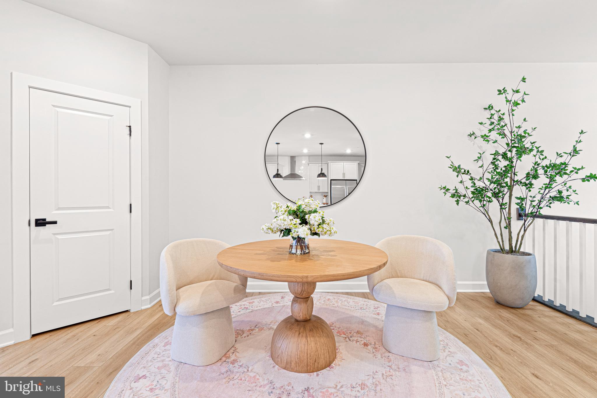 LONGVIEW RIDGE - Residential Lease