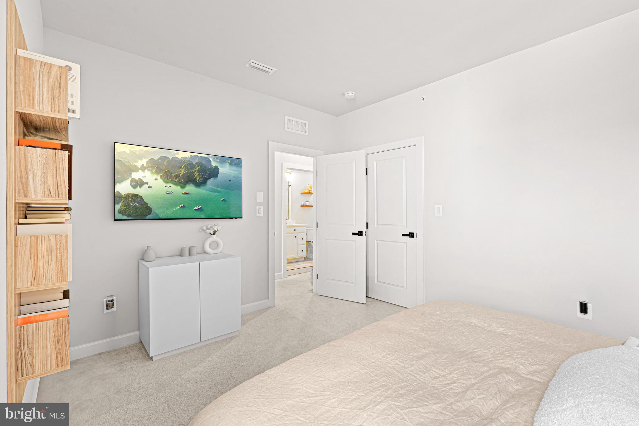 LONGVIEW RIDGE - Residential Lease