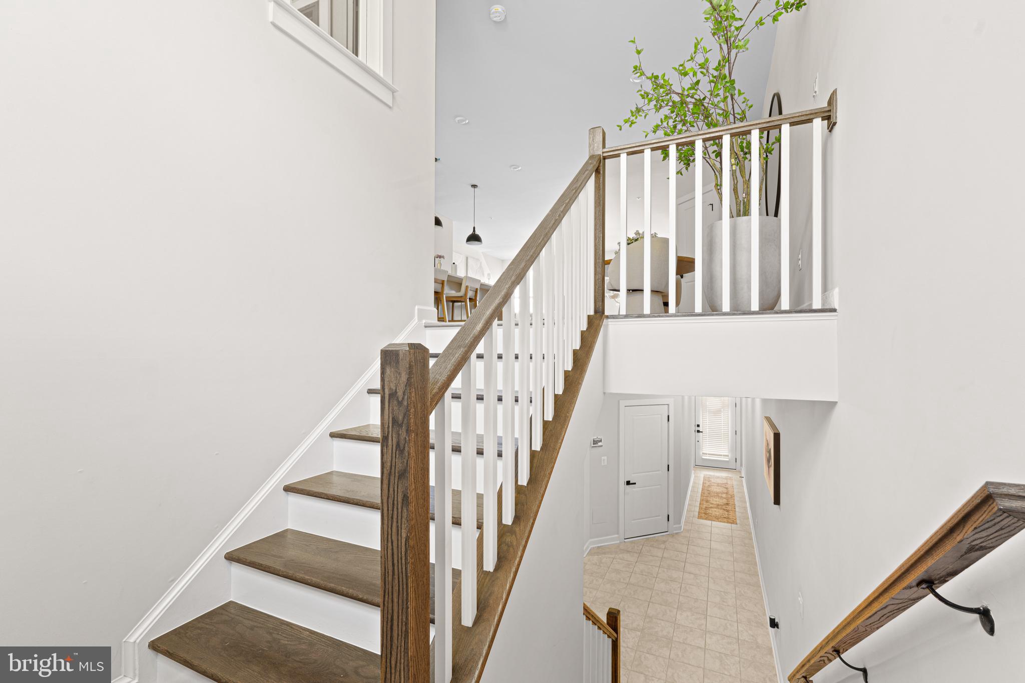 LONGVIEW RIDGE - Residential Lease