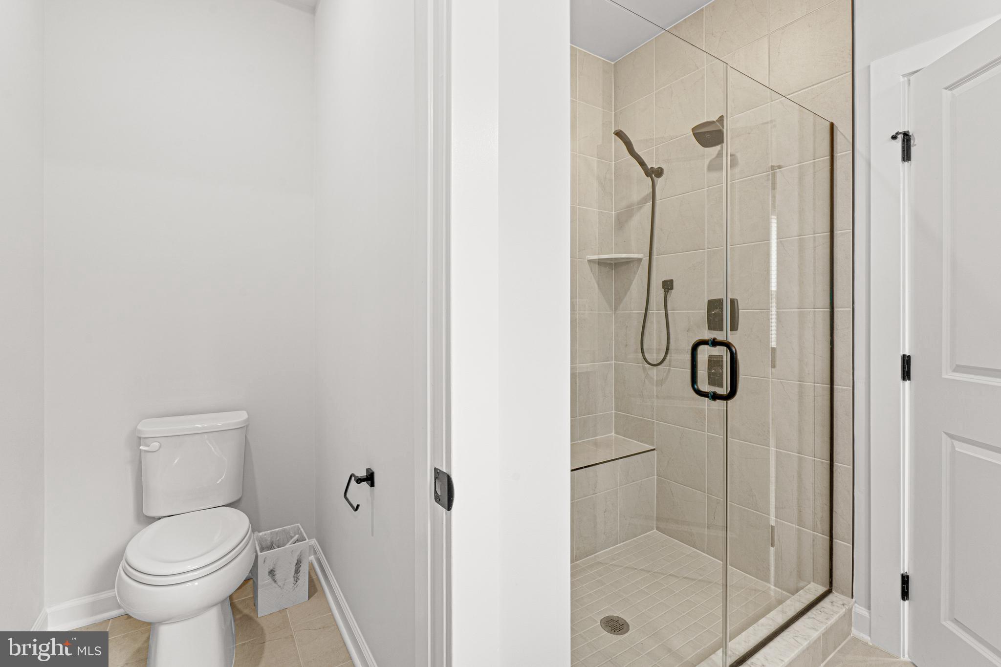 LONGVIEW RIDGE - Residential Lease