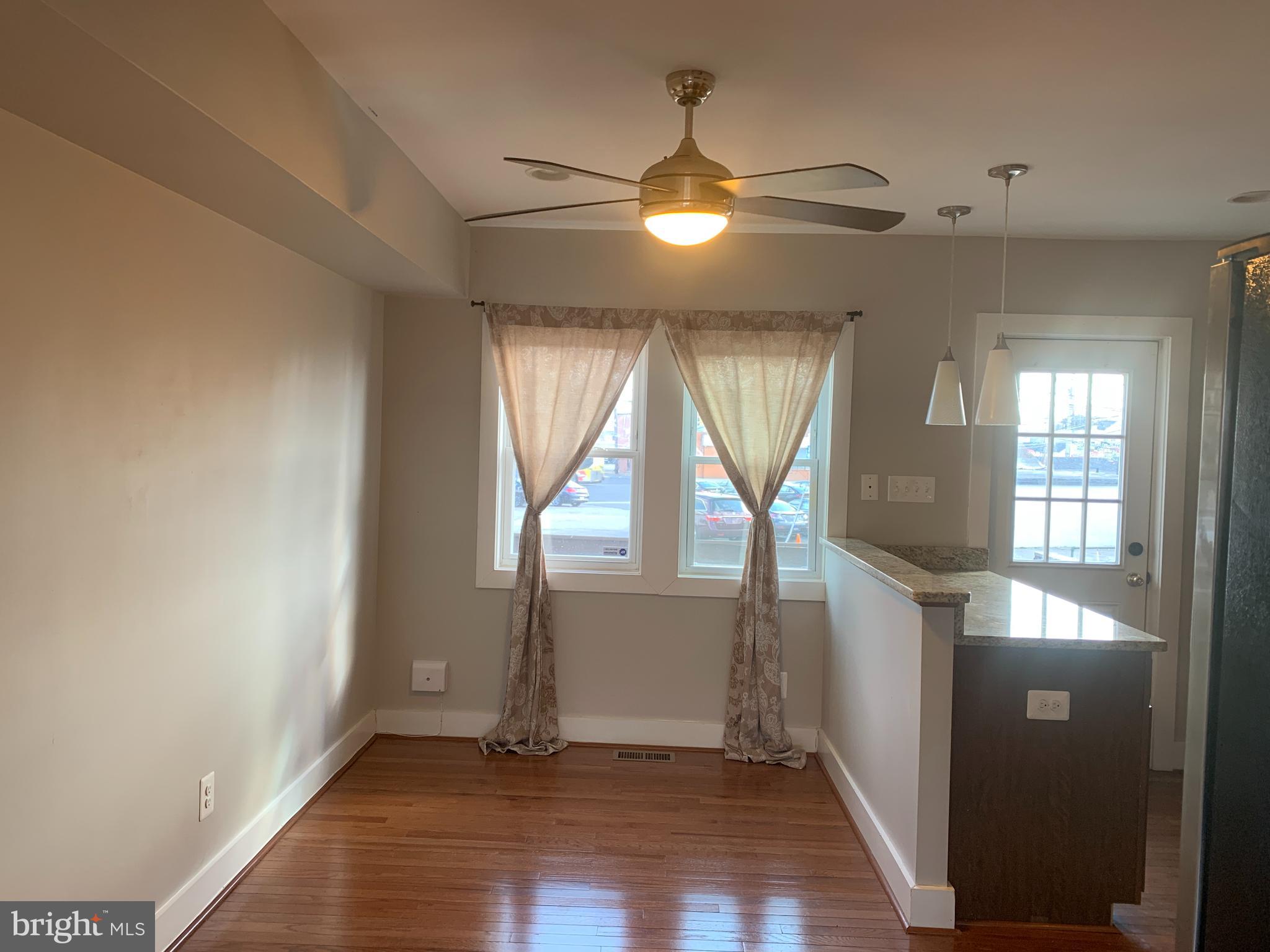 METROPOLITAN HOMES - Residential Lease