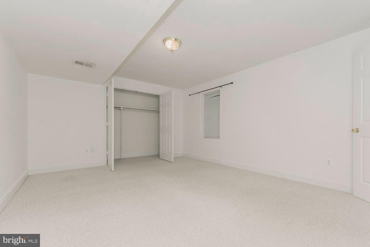 SULLY STATION - Residential